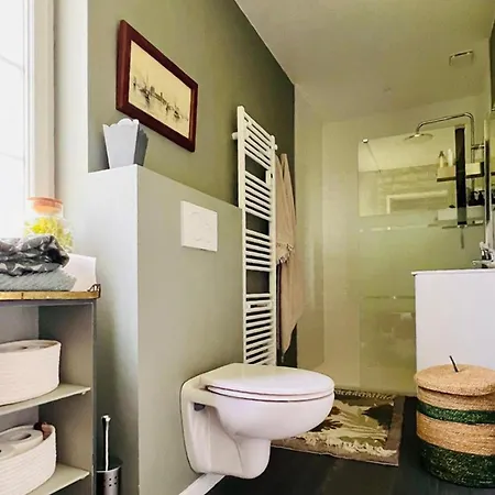 Chez Chloe ホームステイ *